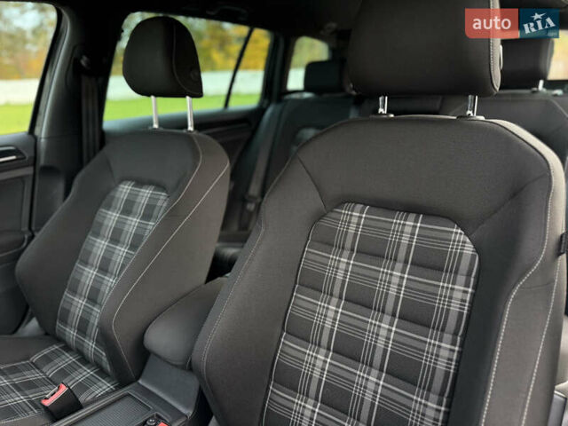 Фольксваген Гольф, объемом двигателя 2 л и пробегом 213 тыс. км за 16500 $, фото 53 на Automoto.ua