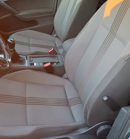 Фольксваген Гольф, об'ємом двигуна 1.6 л та пробігом 275 тис. км за 11000 $, фото 5 на Automoto.ua