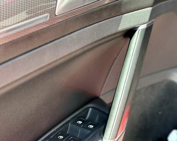 Фольксваген Гольф, объемом двигателя 1.8 л и пробегом 180 тыс. км за 13300 $, фото 30 на Automoto.ua