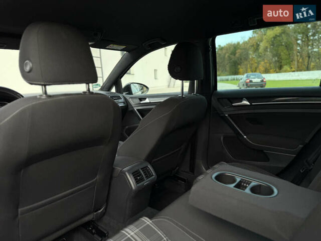 Фольксваген Гольф, объемом двигателя 2 л и пробегом 213 тыс. км за 16500 $, фото 42 на Automoto.ua