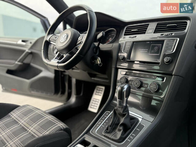 Фольксваген Гольф, объемом двигателя 2 л и пробегом 213 тыс. км за 16500 $, фото 64 на Automoto.ua