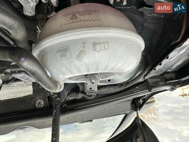 Фольксваген Гольф, объемом двигателя 1.6 л и пробегом 223 тыс. км за 12150 $, фото 21 на Automoto.ua