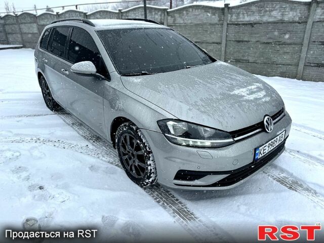 Фольксваген Гольф, объемом двигателя 1.6 л и пробегом 250 тыс. км за 13200 $, фото 4 на Automoto.ua