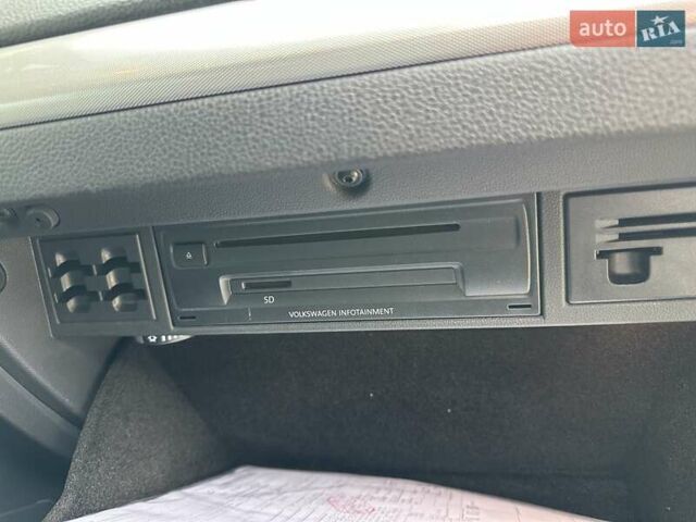 Фольксваген Гольф, объемом двигателя 1.6 л и пробегом 223 тыс. км за 12150 $, фото 30 на Automoto.ua