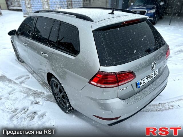 Фольксваген Гольф, объемом двигателя 1.6 л и пробегом 250 тыс. км за 13200 $, фото 2 на Automoto.ua