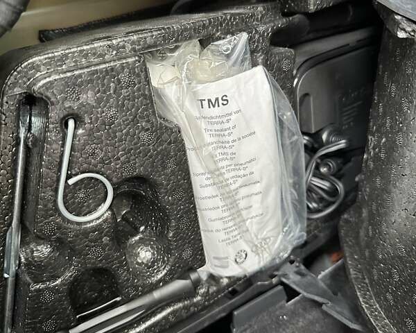 Фольксваген Гольф, объемом двигателя 1.6 л и пробегом 223 тыс. км за 12150 $, фото 27 на Automoto.ua