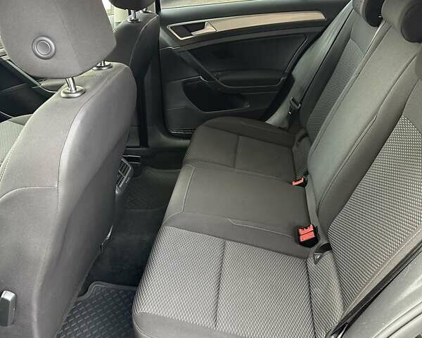 Фольксваген Гольф, объемом двигателя 1.6 л и пробегом 223 тыс. км за 12150 $, фото 26 на Automoto.ua