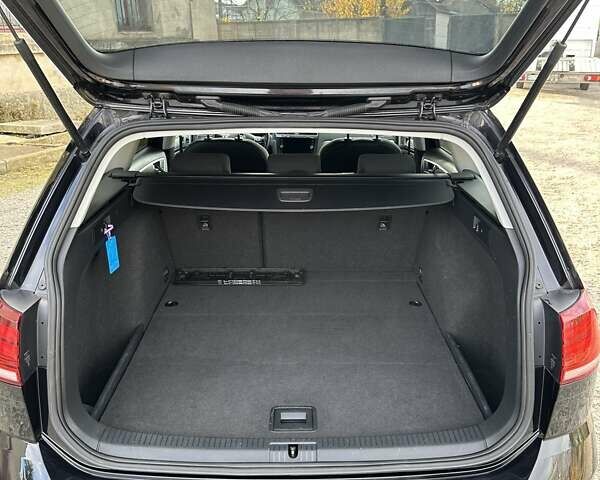 Фольксваген Гольф, объемом двигателя 1.6 л и пробегом 223 тыс. км за 12150 $, фото 19 на Automoto.ua