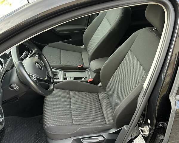 Фольксваген Гольф, объемом двигателя 1.6 л и пробегом 223 тыс. км за 12150 $, фото 17 на Automoto.ua