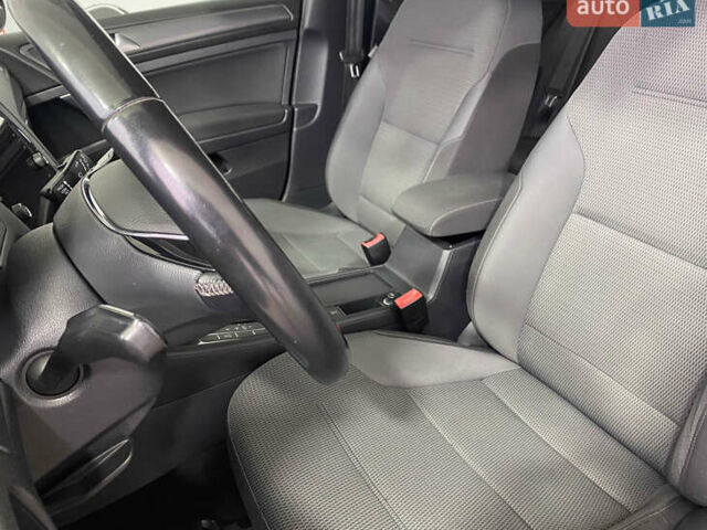 Фольксваген Гольф, объемом двигателя 1.6 л и пробегом 152 тыс. км за 15550 $, фото 6 на Automoto.ua