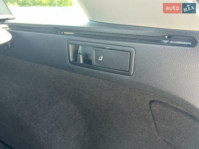 Фольксваген Гольф, объемом двигателя 1.6 л и пробегом 270 тыс. км за 12990 $, фото 64 на Automoto.ua