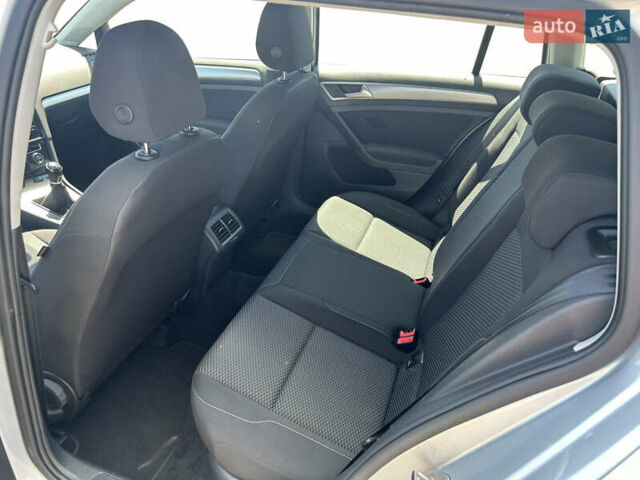 Фольксваген Гольф, объемом двигателя 1.6 л и пробегом 270 тыс. км за 12990 $, фото 68 на Automoto.ua