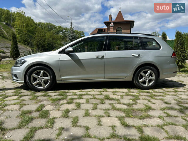 Фольксваген Гольф, объемом двигателя 1.6 л и пробегом 270 тыс. км за 12990 $, фото 4 на Automoto.ua