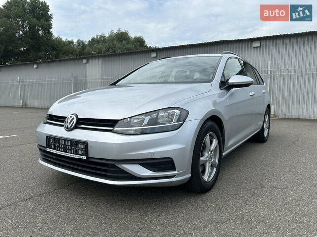 Фольксваген Гольф, объемом двигателя 1.6 л и пробегом 270 тыс. км за 12990 $, фото 121 на Automoto.ua