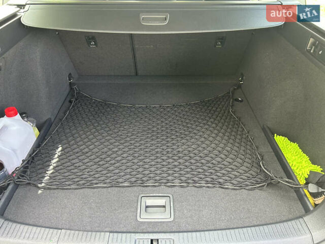 Фольксваген Гольф, объемом двигателя 1.6 л и пробегом 270 тыс. км за 12990 $, фото 15 на Automoto.ua