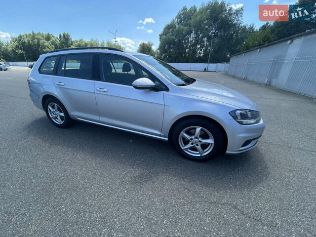 Фольксваген Гольф, объемом двигателя 1.6 л и пробегом 270 тыс. км за 12990 $, фото 110 на Automoto.ua