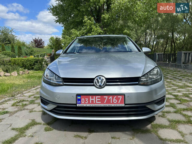 Фольксваген Гольф, объемом двигателя 1.6 л и пробегом 270 тыс. км за 12990 $, фото 1 на Automoto.ua