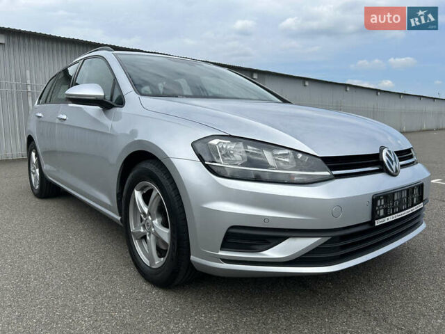 Фольксваген Гольф, объемом двигателя 1.6 л и пробегом 270 тыс. км за 12990 $, фото 115 на Automoto.ua