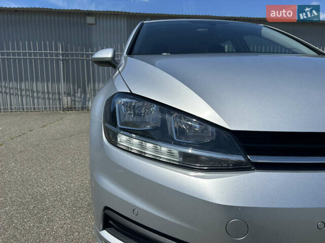 Фольксваген Гольф, объемом двигателя 1.6 л и пробегом 270 тыс. км за 12990 $, фото 38 на Automoto.ua