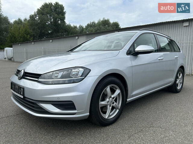 Фольксваген Гольф, объемом двигателя 1.6 л и пробегом 270 тыс. км за 12990 $, фото 124 на Automoto.ua