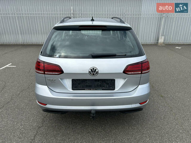 Фольксваген Гольф, объемом двигателя 1.6 л и пробегом 270 тыс. км за 12990 $, фото 125 на Automoto.ua