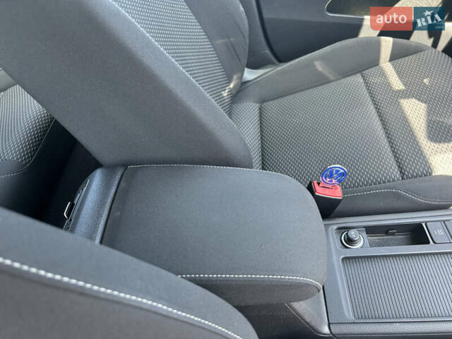 Фольксваген Гольф, объемом двигателя 1.6 л и пробегом 270 тыс. км за 12990 $, фото 79 на Automoto.ua