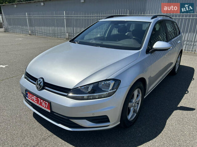 Фольксваген Гольф, объемом двигателя 1.6 л и пробегом 270 тыс. км за 12990 $, фото 41 на Automoto.ua