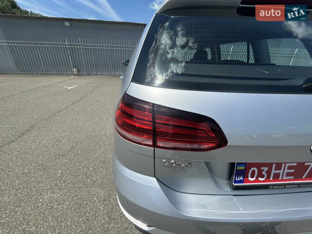 Фольксваген Гольф, объемом двигателя 1.6 л и пробегом 270 тыс. км за 12990 $, фото 101 на Automoto.ua