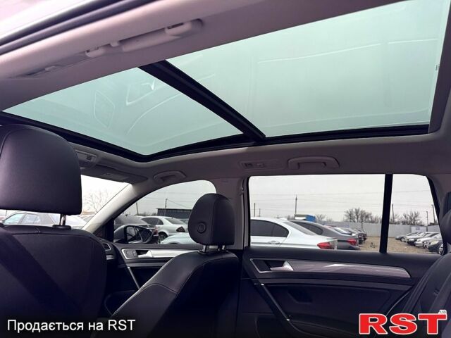 Фольксваген Гольф, объемом двигателя 1.8 л и пробегом 0 тыс. км за 17000 $, фото 7 на Automoto.ua