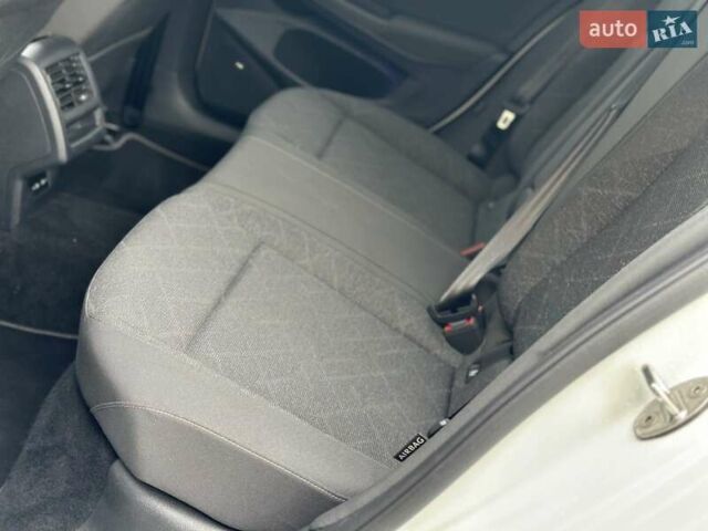 Фольксваген Гольф, объемом двигателя 1.97 л и пробегом 170 тыс. км за 19250 $, фото 65 на Automoto.ua