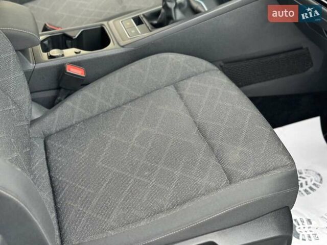 Фольксваген Гольф, объемом двигателя 1.97 л и пробегом 170 тыс. км за 19250 $, фото 60 на Automoto.ua