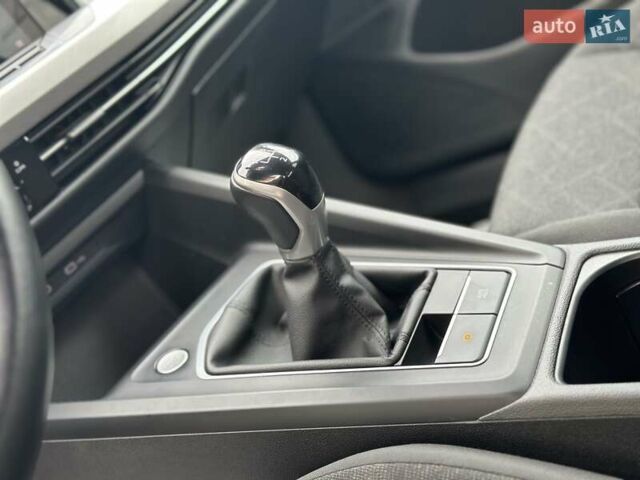 Фольксваген Гольф, объемом двигателя 1.97 л и пробегом 170 тыс. км за 19250 $, фото 69 на Automoto.ua