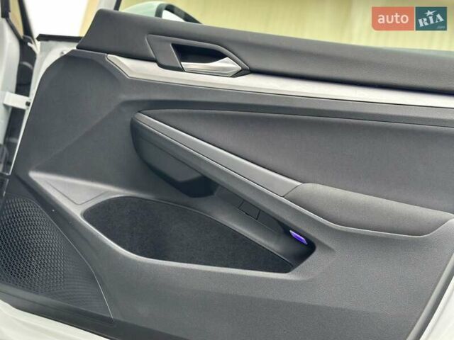 Фольксваген Гольф, объемом двигателя 1.97 л и пробегом 170 тыс. км за 19250 $, фото 55 на Automoto.ua