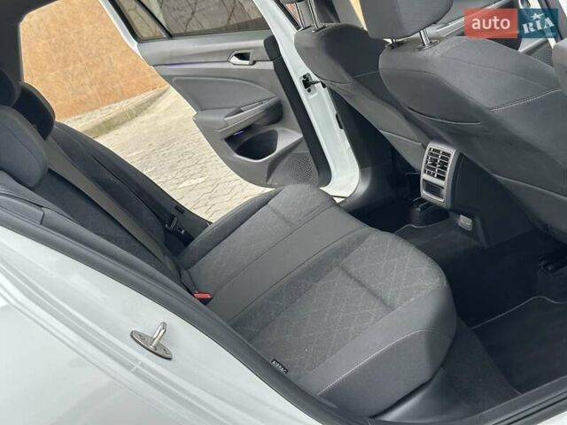 Фольксваген Гольф, объемом двигателя 1.97 л и пробегом 170 тыс. км за 19250 $, фото 64 на Automoto.ua