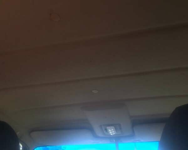 Жовтий Фольксваген Гольф, об'ємом двигуна 1.9 л та пробігом 300 тис. км за 2000 $, фото 8 на Automoto.ua