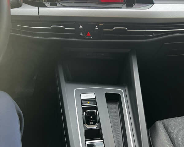 Жовтий Фольксваген Гольф, об'ємом двигуна 1.6 л та пробігом 80 тис. км за 23000 $, фото 10 на Automoto.ua