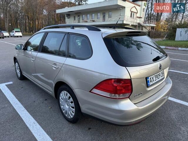 Жовтий Фольксваген Гольф, об'ємом двигуна 1.6 л та пробігом 210 тис. км за 6500 $, фото 8 на Automoto.ua