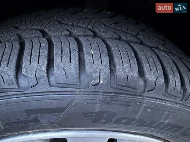 Жовтий Фольксваген Гольф, об'ємом двигуна 1.6 л та пробігом 210 тис. км за 6500 $, фото 30 на Automoto.ua