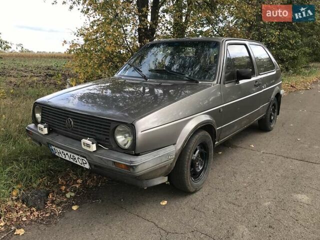 Серый Фольксваген Гольф, объемом двигателя 1.6 л и пробегом 555 тыс. км за 1700 $, фото 2 на Automoto.ua