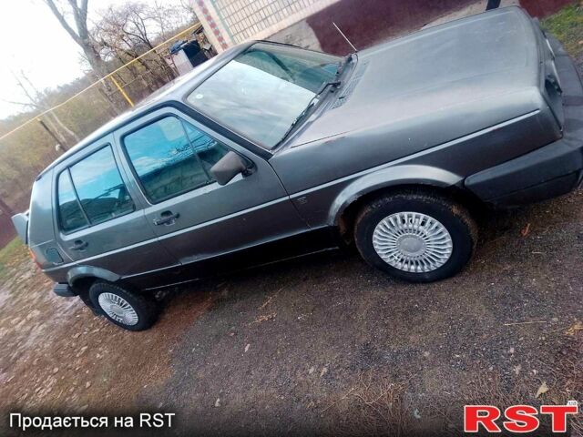 Сірий Фольксваген Гольф, об'ємом двигуна 1.6 л та пробігом 198 тис. км за 850 $, фото 4 на Automoto.ua