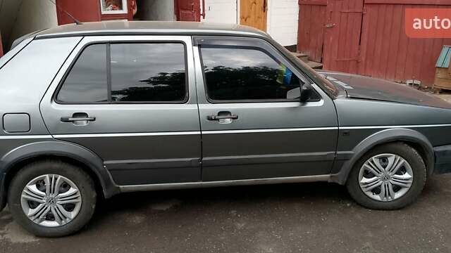 Сірий Фольксваген Гольф, об'ємом двигуна 1.78 л та пробігом 31 тис. км за 2500 $, фото 5 на Automoto.ua