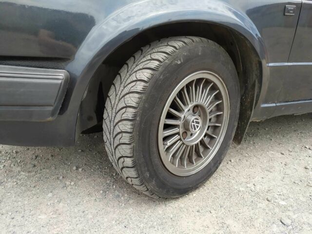 Серый Фольксваген Гольф, объемом двигателя 1.6 л и пробегом 300 тыс. км за 1600 $, фото 10 на Automoto.ua