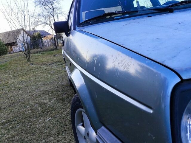 Серый Фольксваген Гольф, объемом двигателя 1.3 л и пробегом 240 тыс. км за 800 $, фото 2 на Automoto.ua