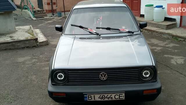 Сірий Фольксваген Гольф, об'ємом двигуна 1.78 л та пробігом 31 тис. км за 2500 $, фото 1 на Automoto.ua