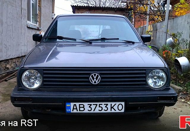 Сірий Фольксваген Гольф, об'ємом двигуна 1.6 л та пробігом 365 тис. км за 1300 $, фото 2 на Automoto.ua