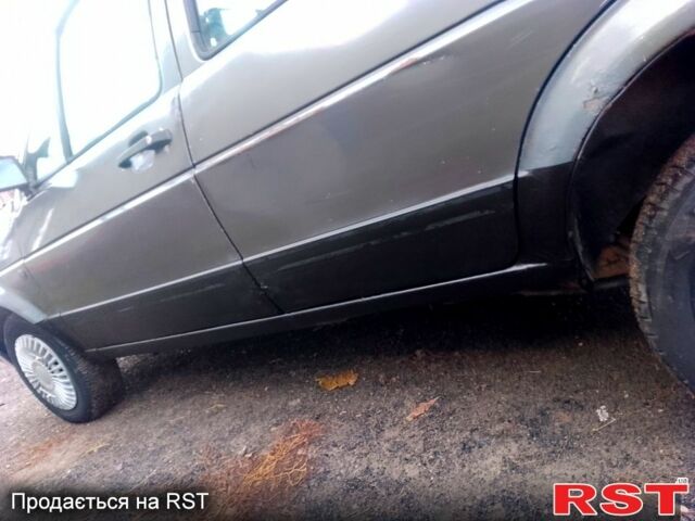 Сірий Фольксваген Гольф, об'ємом двигуна 1.6 л та пробігом 198 тис. км за 850 $, фото 7 на Automoto.ua