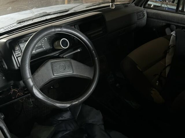 Серый Фольксваген Гольф, объемом двигателя 1.3 л и пробегом 88 тыс. км за 450 $, фото 1 на Automoto.ua