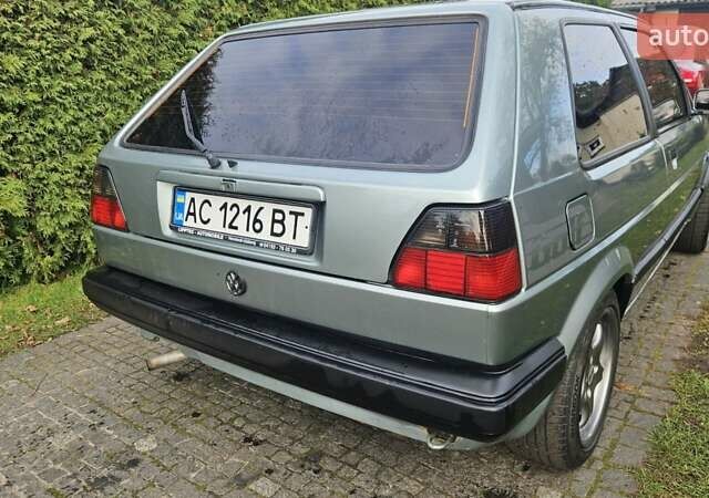 Серый Фольксваген Гольф, объемом двигателя 1.3 л и пробегом 100 тыс. км за 2999 $, фото 12 на Automoto.ua