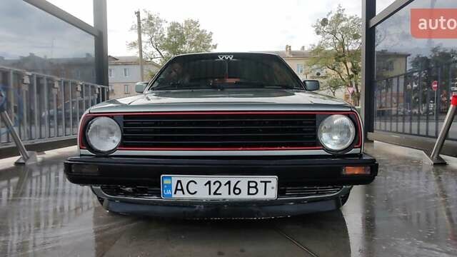 Серый Фольксваген Гольф, объемом двигателя 1.3 л и пробегом 100 тыс. км за 2999 $, фото 19 на Automoto.ua