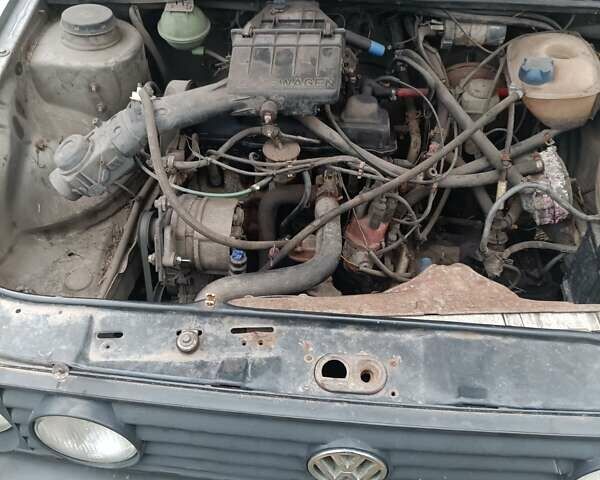 Серый Фольксваген Гольф, объемом двигателя 1.59 л и пробегом 450 тыс. км за 850 $, фото 5 на Automoto.ua